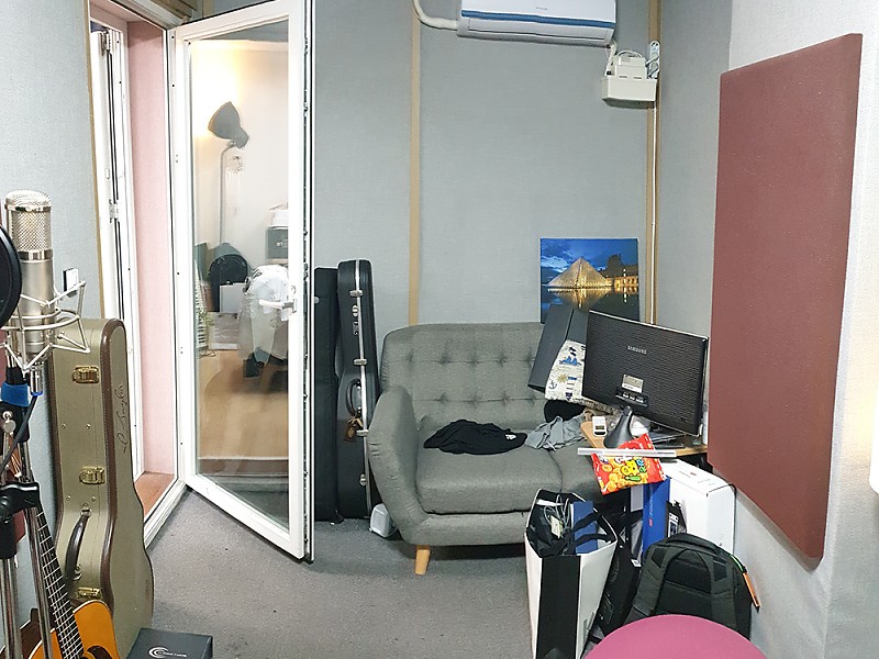 논현동 스튜디오 작업실2 거실1 신사역 도보5분 영동호텔 뒤편