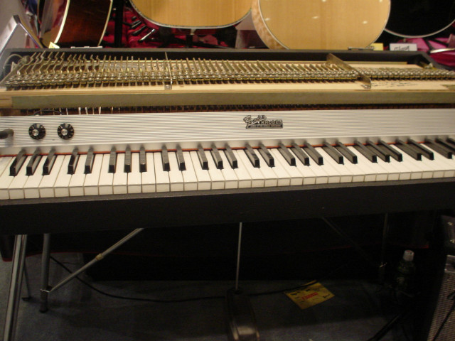 Fender_Rhodes.jpg