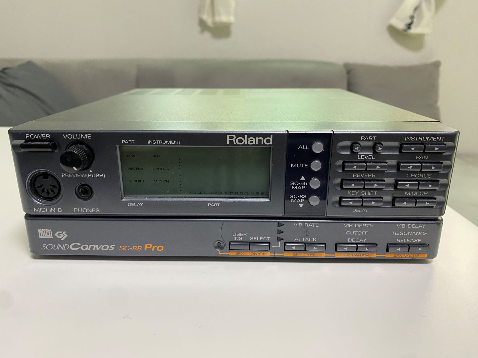 【プチーノ／ジャンク品】SOUND Canvas SC-88 Pro ジャンク】Roland SC-88pro ハチプロ プチーノ／ジャンク品】SOUND