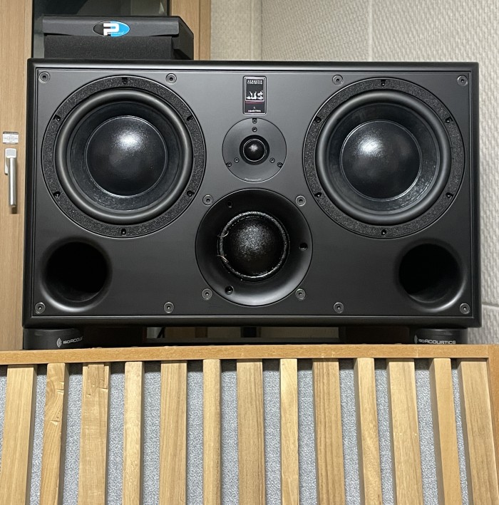ATC SCM45, X16, HEDD192, console1 Fader mk2, mixcube등 장비정리 합니다.